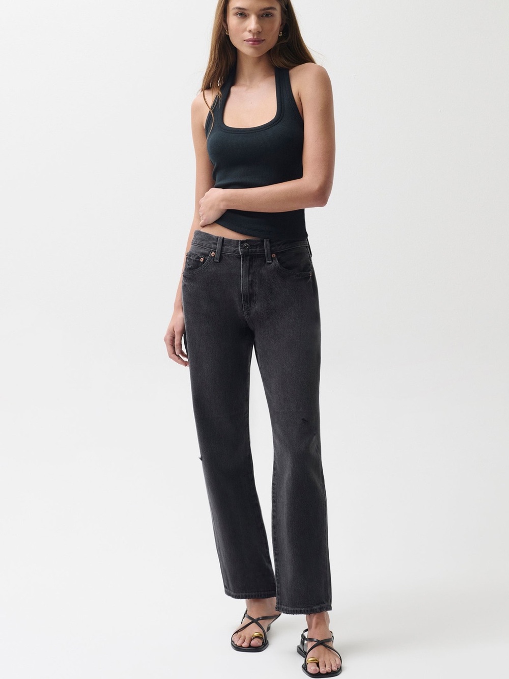 LEXI MID RISE BOWED STRAIGHT JEAN